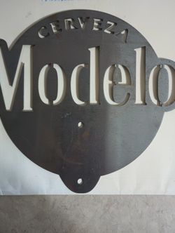 Modelo Bottle Opener