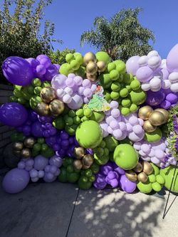 Balloon Wall