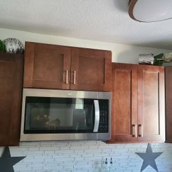 microwave Wirpool 