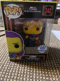 Funko Pop! Marvel Studios Thor: Ragnarok Loki #242 Black Light Exclusive Figure