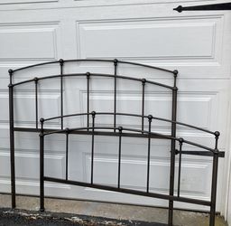 Full Size Bed