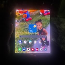 Samsung Galaxy Fold 4 Fully Unlocked 