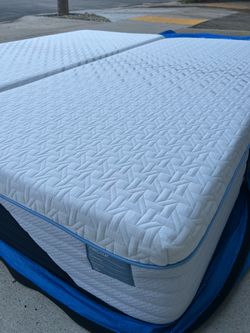 Nectar Classic Hybrid Twin XL Mattress, Like New