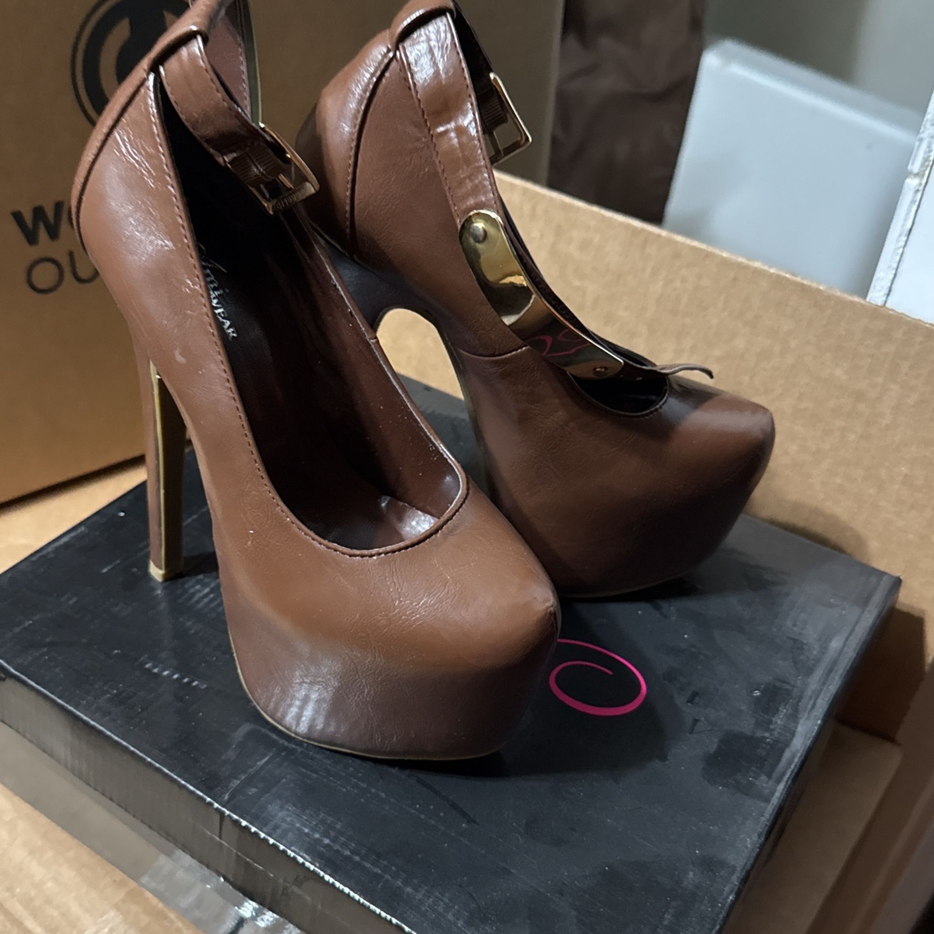 Shoes High Heel Size 5-5