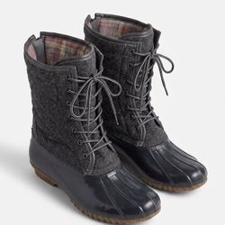 Madden Girl Frolic, Fabric and rubber duck boots, Size 10
