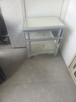 Night stand