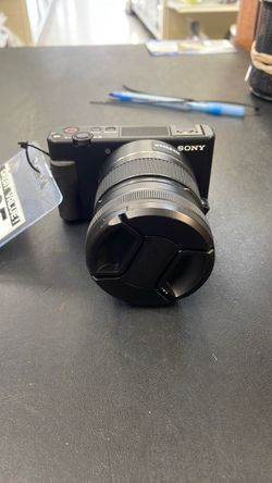 Sony Mirrorless Camera with Lens