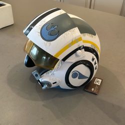 Star Wars Poe X-Wing Pilot Helmet