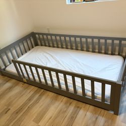 Twin Floor Bed For kids 