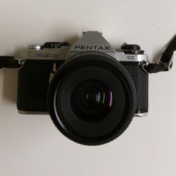 Pentax SE ME super With Pentax 35mm-80mm Zoom
