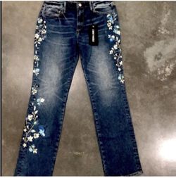 Driftwood Embroidered Jeans