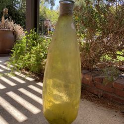 Vase 🏺 For Arrangement Or Decorations
