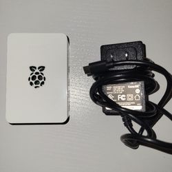 Raspberry Pi 4B - 4 GB RAM, no Micro SD Card