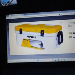 Frabil Magnum Bait Station 30 Quart Bait Cooler With Dual Aeration