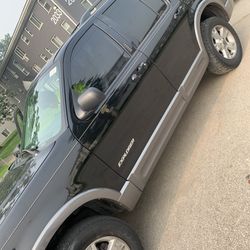 2004 Ford Explorer