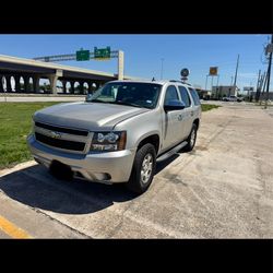 Chevy Tahoe LS