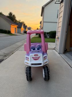 Little Tikes Princess Cozy Truck Ride-On