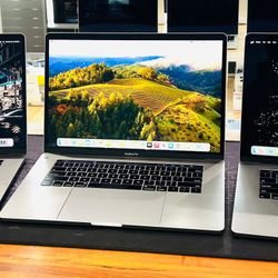 Apple Macbook PRO 15” 2019 TouchBar 2.6Ghz 6-Core i7 16GB RAM 500B Radeon Pro 555X 4GB VRAM $475 each