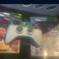 Xbox 360 Wireless Control And 2 Lego Games 