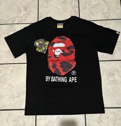 👕 A Bathing Ape Color Camo College / By Bathing Ape Tee "Black / Red Camo"