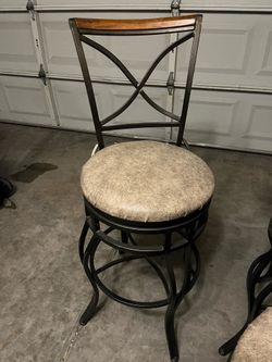 5 barstools
