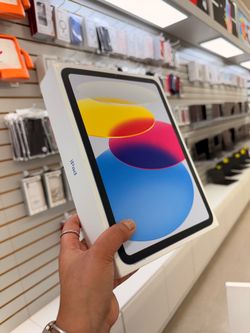 iPad A16 128gb WiFi LTE