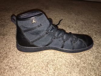 Nike air Jordan all black men's shoes