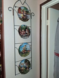 Hummel plate collection