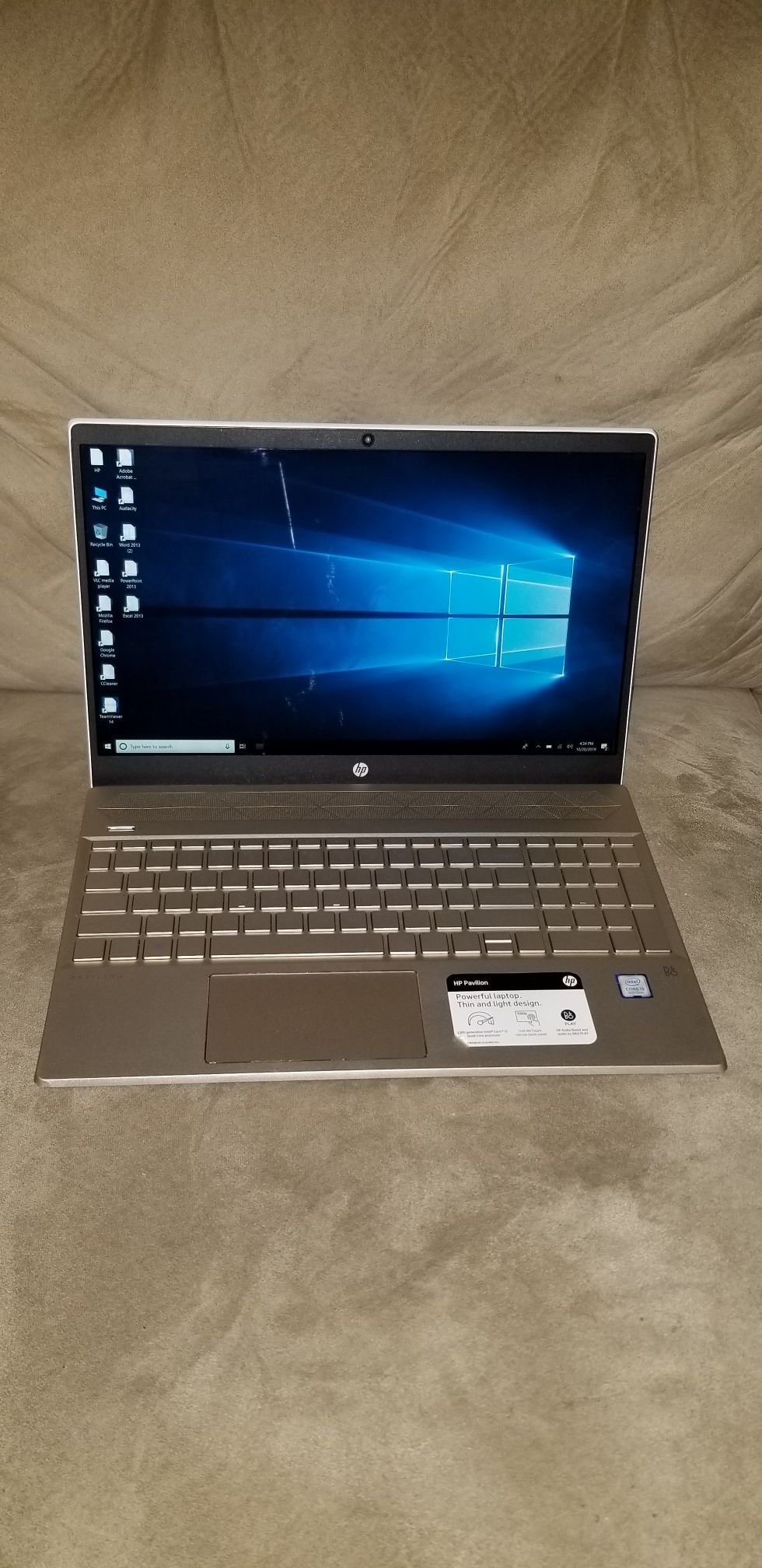 Touchscreen HP Laptop I5-8250U, 1TB, 8GB W/Programs