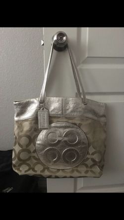 Coach authentic tote
