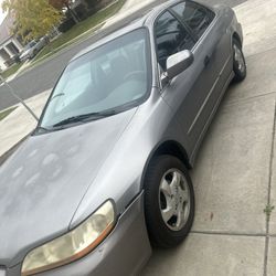 2000 Honda Accord 
