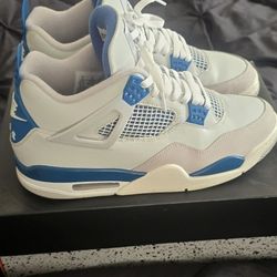 Jordan 4 Military Blue Size 11