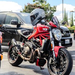 2014 Ducati Monster 1200 Best Offer 