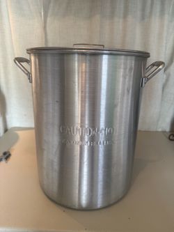 This is new and has never been used. In good condition.