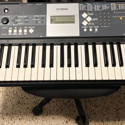 Yamaha Piano 