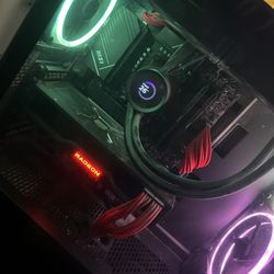 Gaming Pc SPECS IN THE PHOTOS 