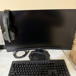 Monitor/ Keyboard/ Headset