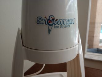 Slushee maker