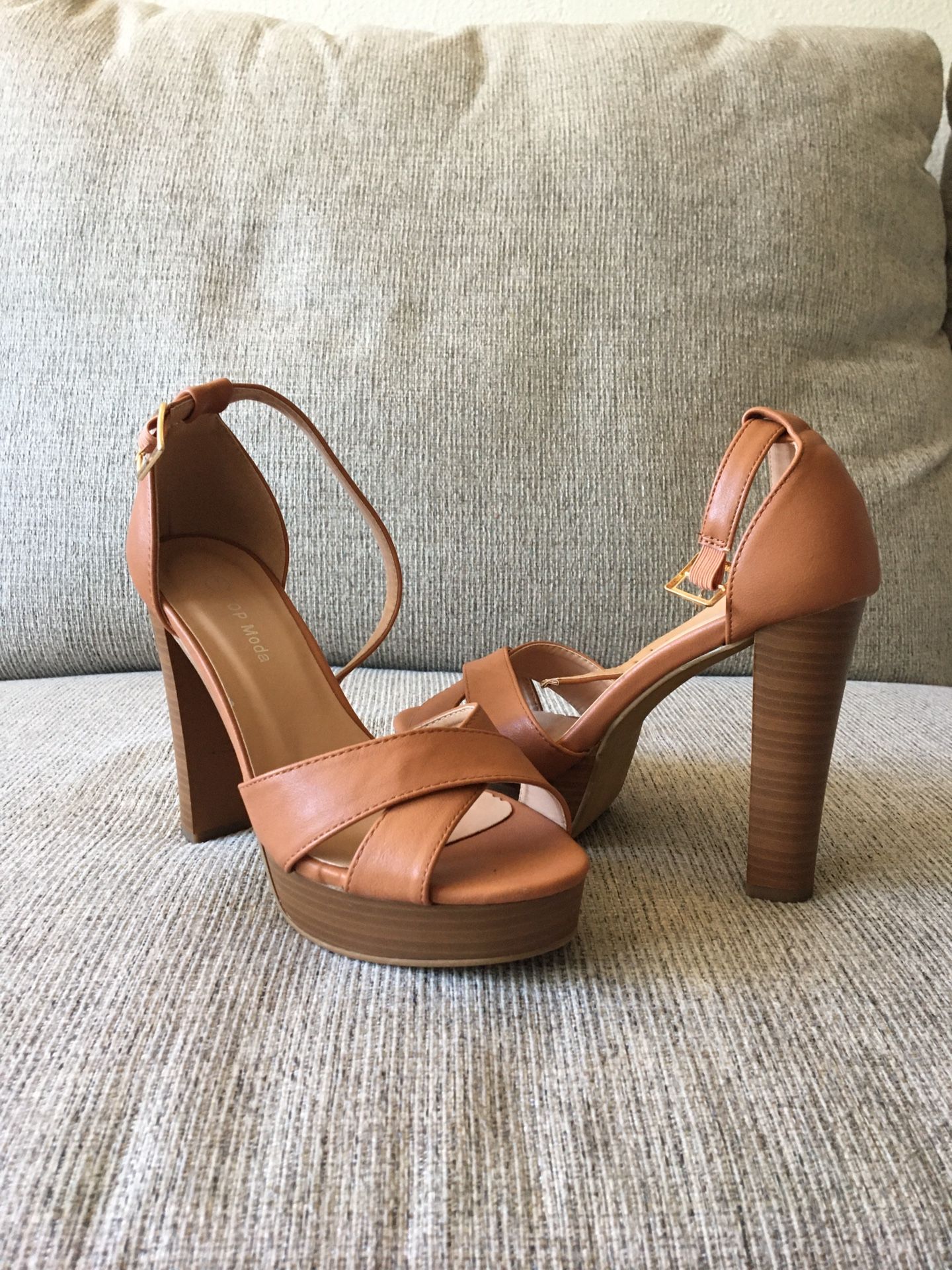 Brown block HEELS