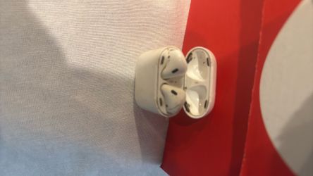 apple air pods