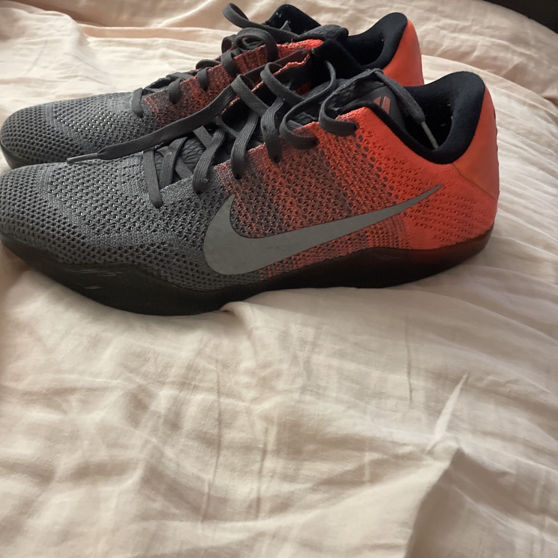 Kobe11 Orange