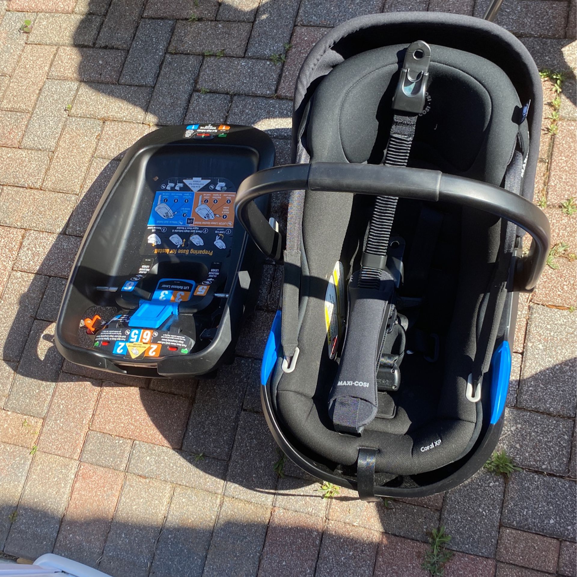 Maxi Cosí Coral XP Infant Car seat