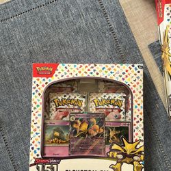 Pokemon 151 Zapdos & Alakazam Box