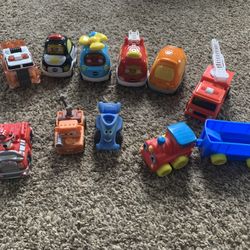Mixed Bag of 10 Plastic Toys 