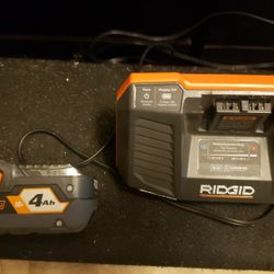 Ridgid batter 4Ah and charger