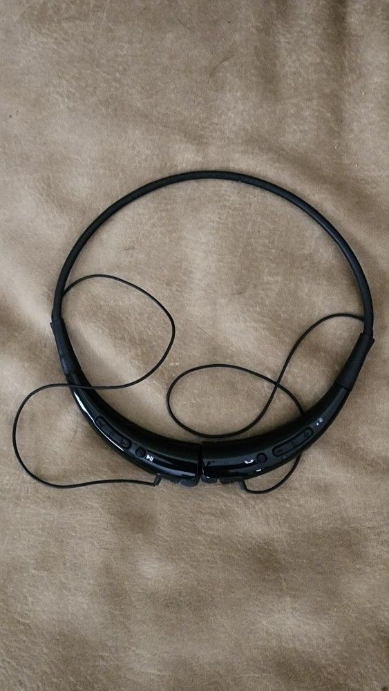 LG BLUETOOTH HEADSET (?)