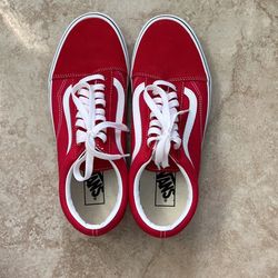 *New* Vans Old Skool Size 9 Men