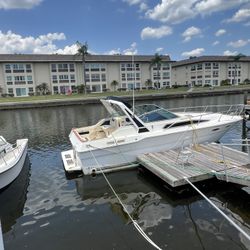 1988 Sea Ray 300 Weekender