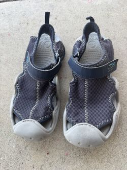 Used Blue Kids Crocs Swiftwater water Mesh Sandals