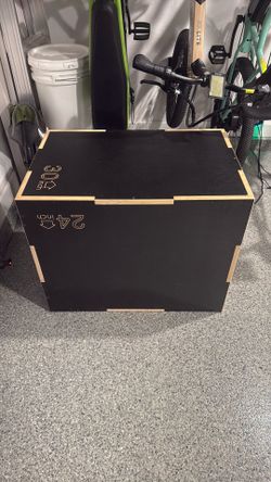 Exercise plyo jump box